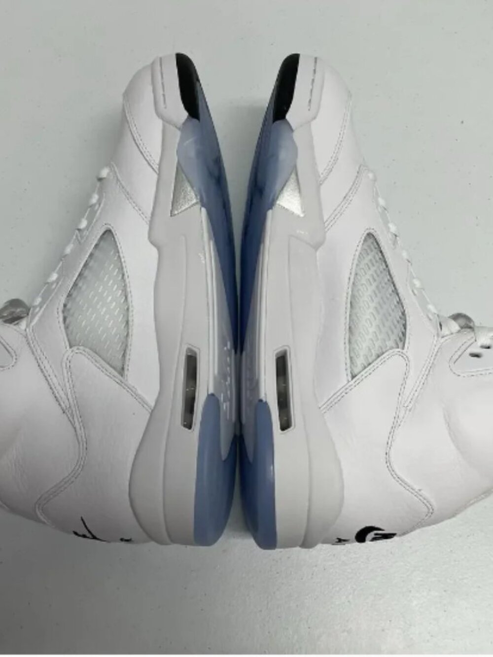 Air Jordan 5 Retro White Metallic 2026